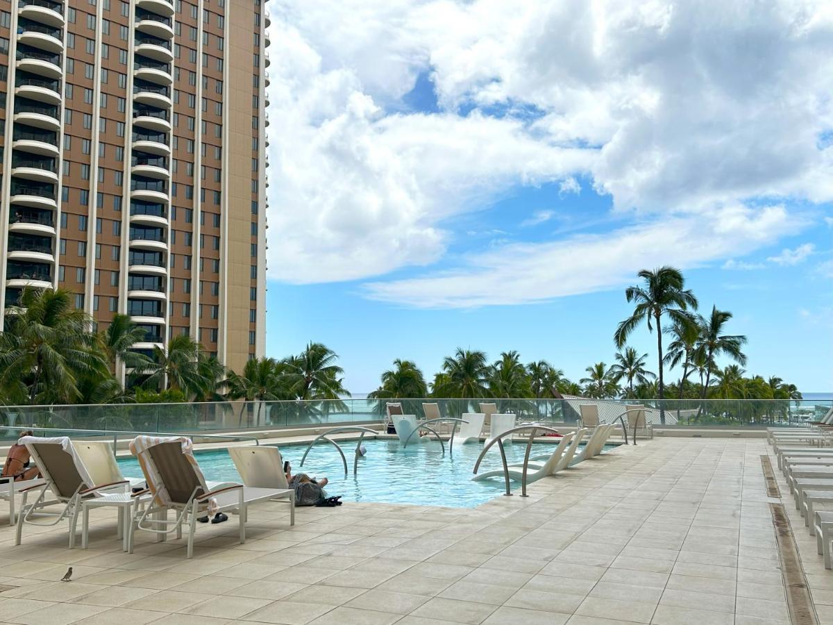 Ilikai Apt 302 - Spacious Studio With Stunning Ocean & Harbor Views Honolulu Dış mekan fotoğraf